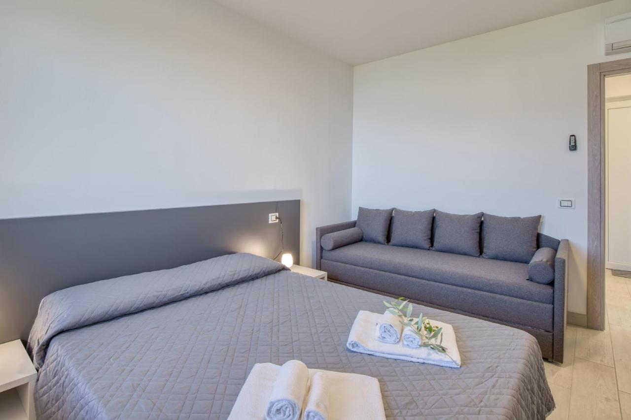 Pinini Country Apartments Мальчезине Экстерьер фото