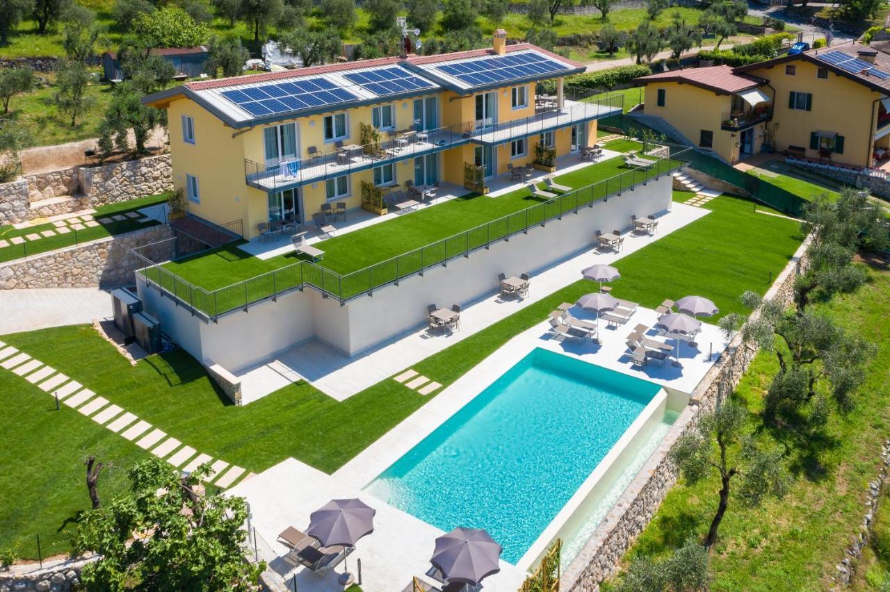 Pinini Country Apartments Мальчезине Экстерьер фото